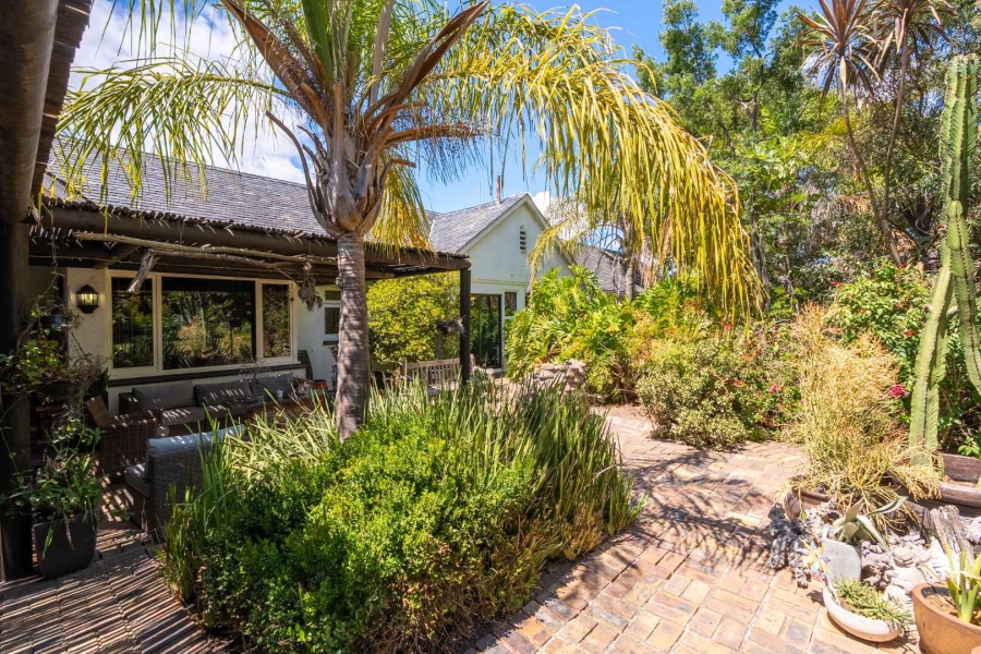 5 Bedroom Property for Sale in Sonstraal Heights Western Cape